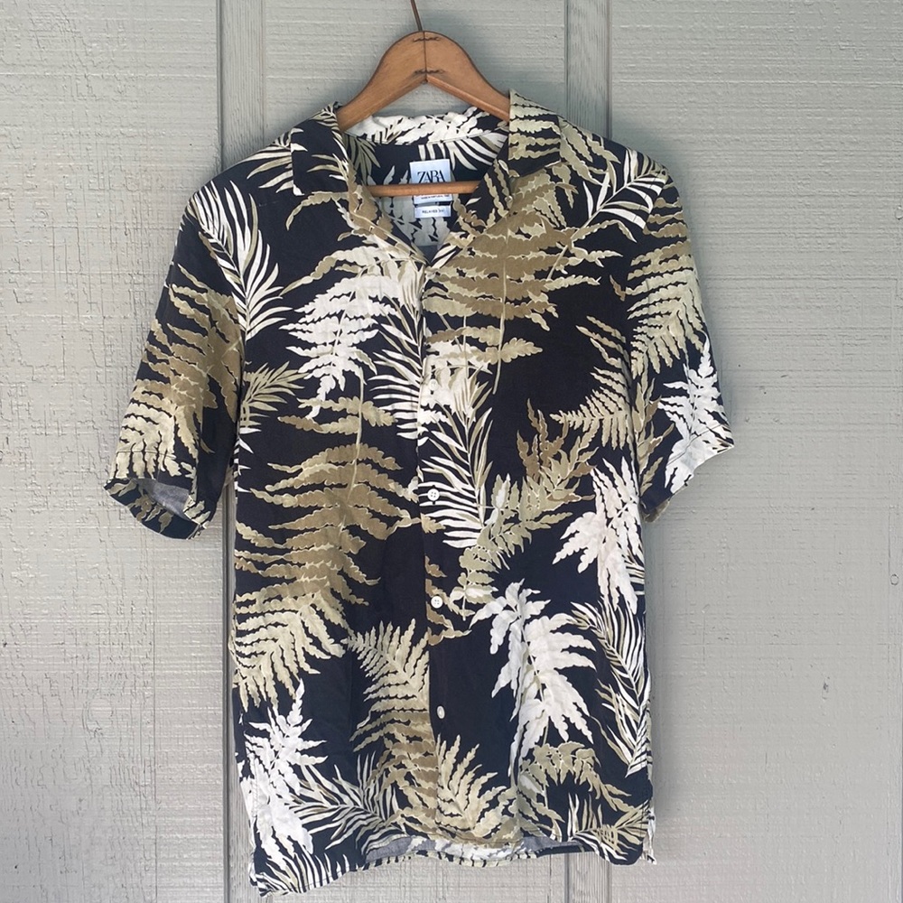 Zara Men’s Button Down Shirt